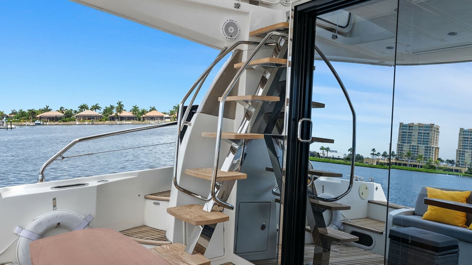 2015 Prestige 500 Fly - Photo 9
