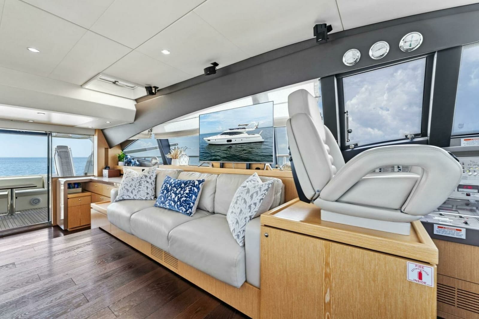 2013 Ferretti Yachts 620 - Photo 19