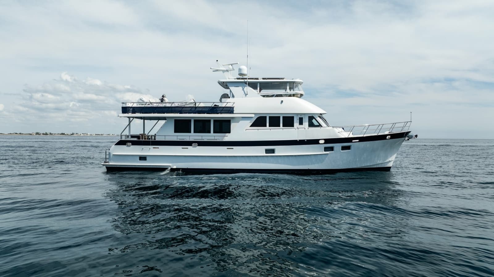 2012 Alaskan 70 Motor Yacht - Photo 2