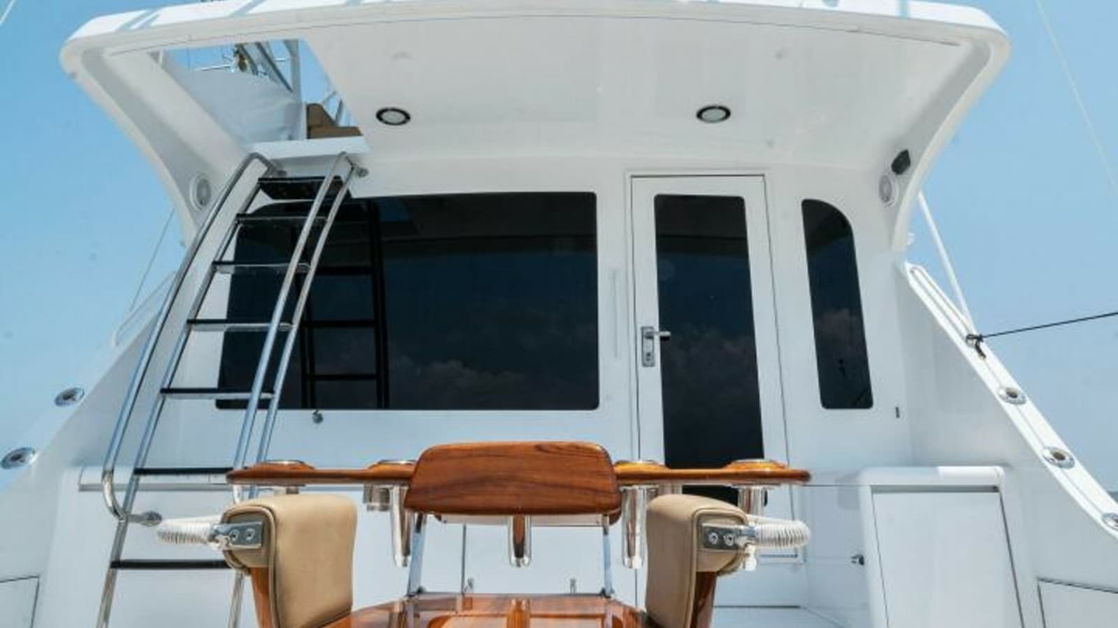 2003 Hatteras 54 Convertible - Photo 39