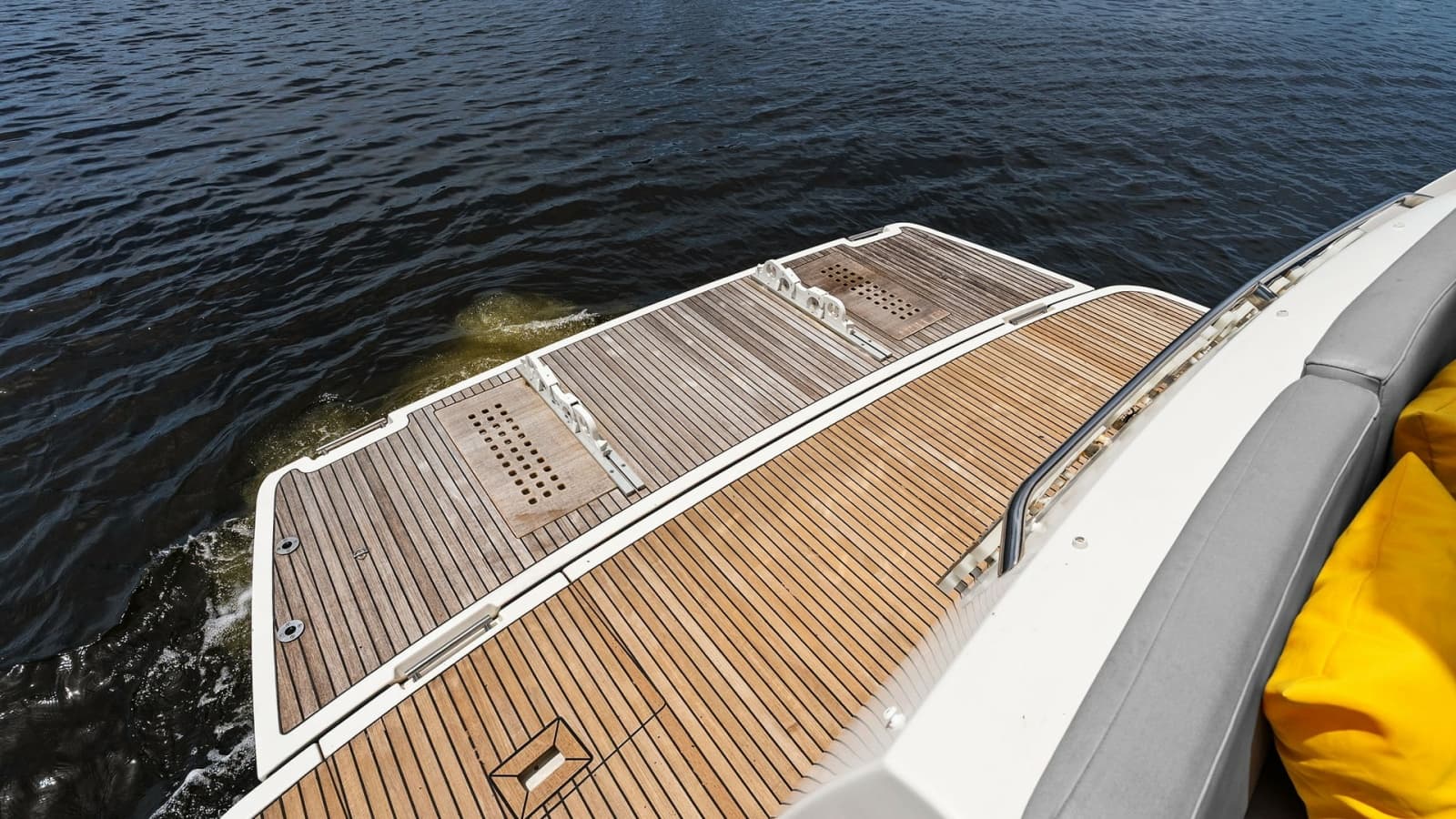 2015 Prestige 500 Fly - Photo 7
