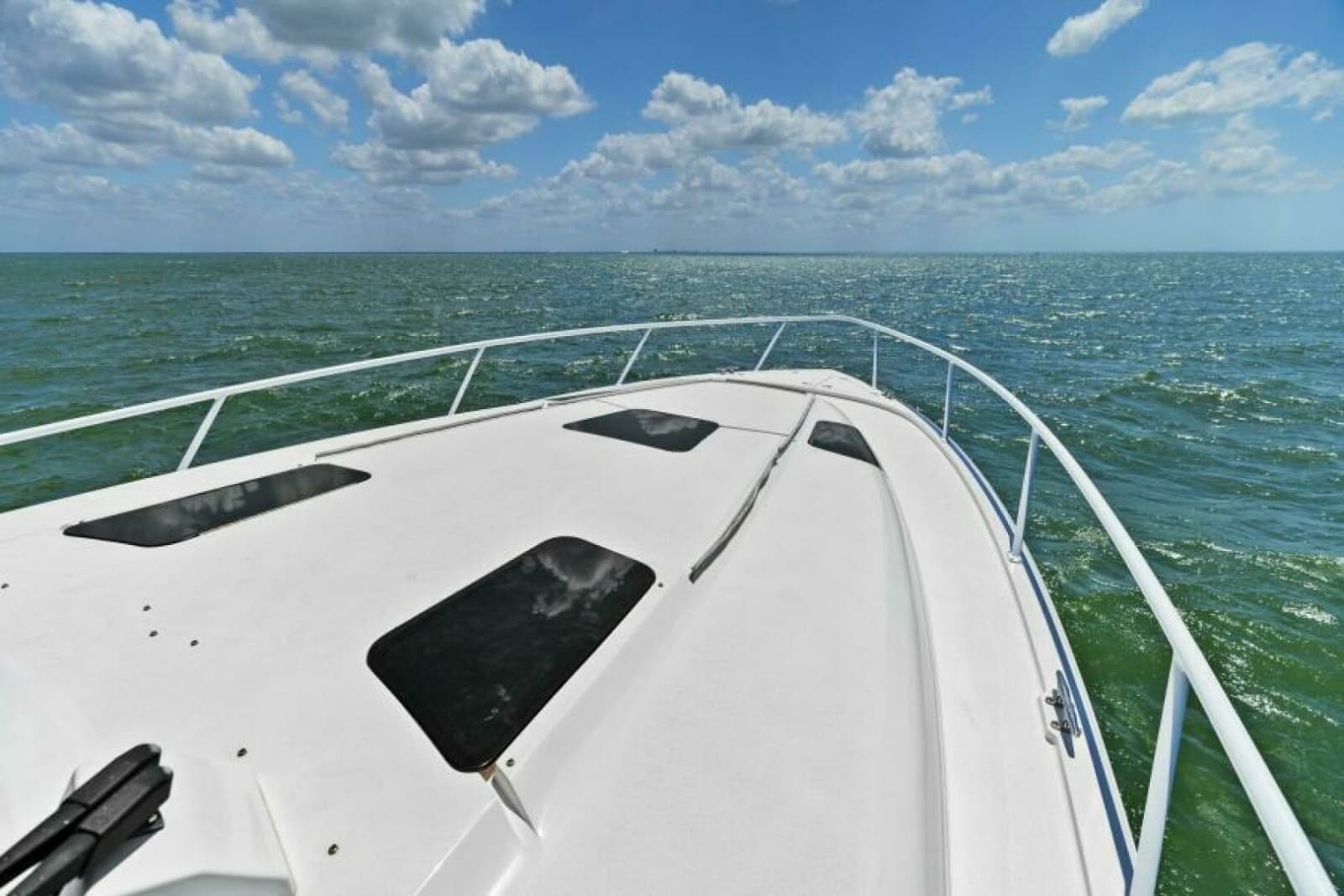 2019 Intrepid 475 Sport Yacht - Photo 34