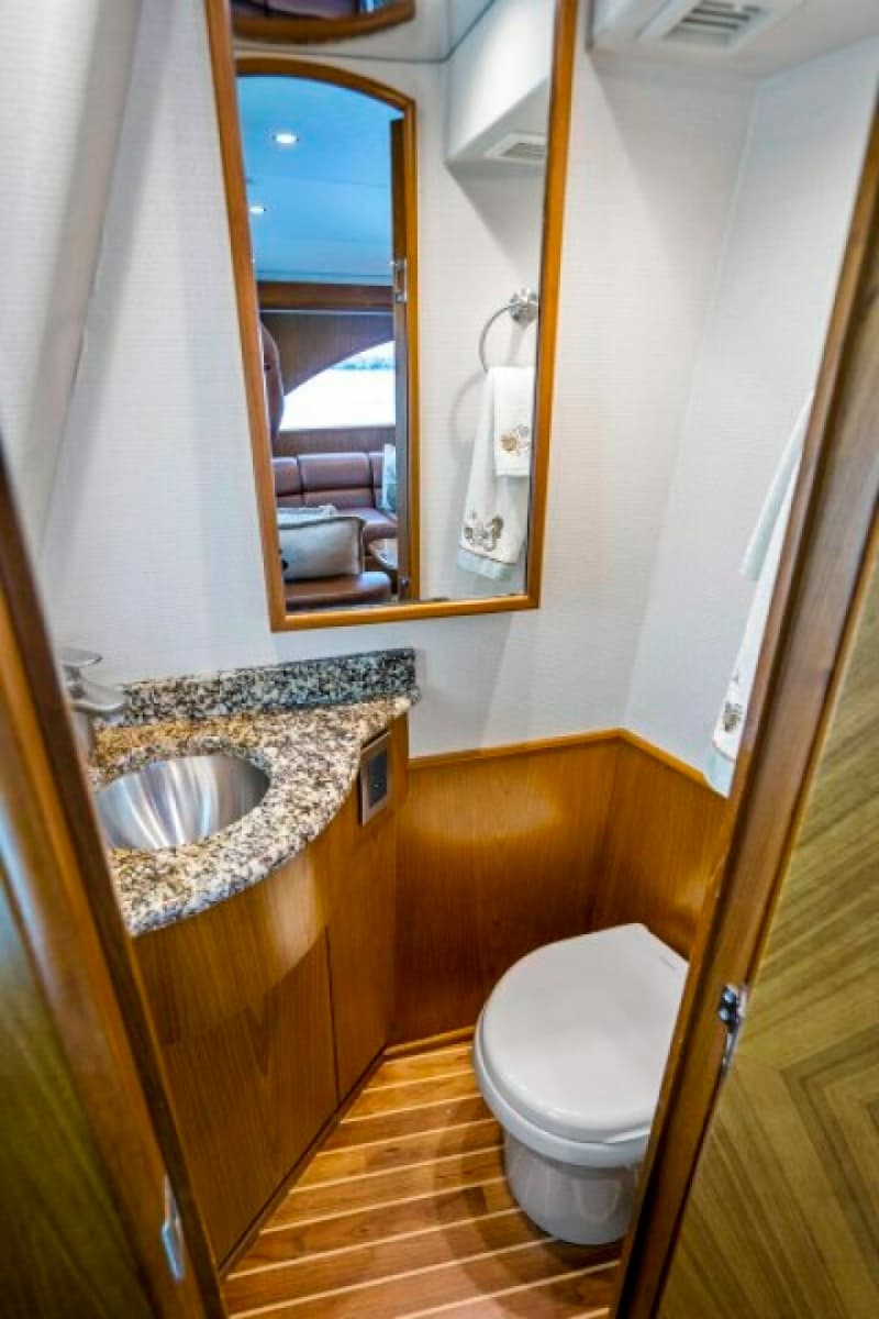 2011 Viking 70 Enclosed Bridge - Photo 14
