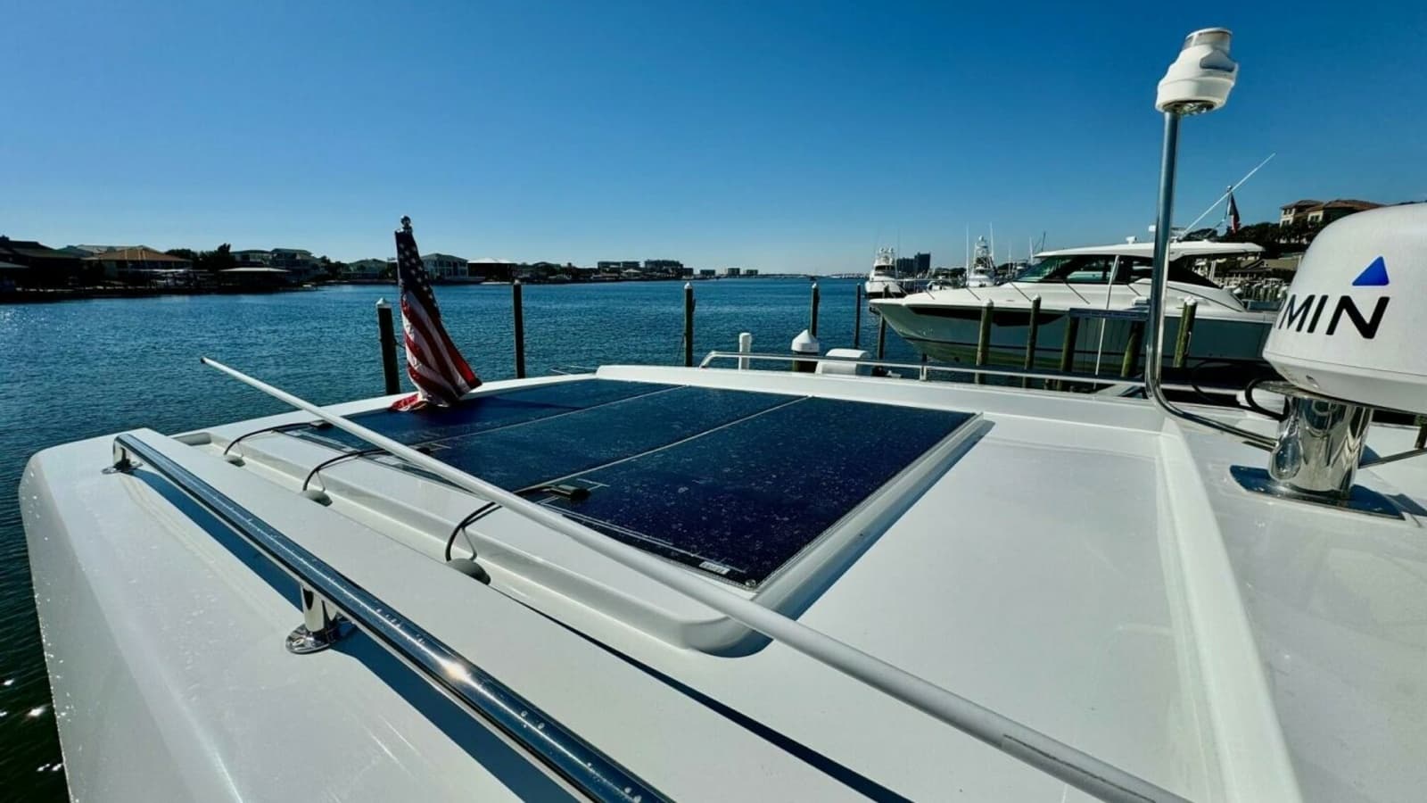 2022 Beneteau Antares 11 - Photo 16