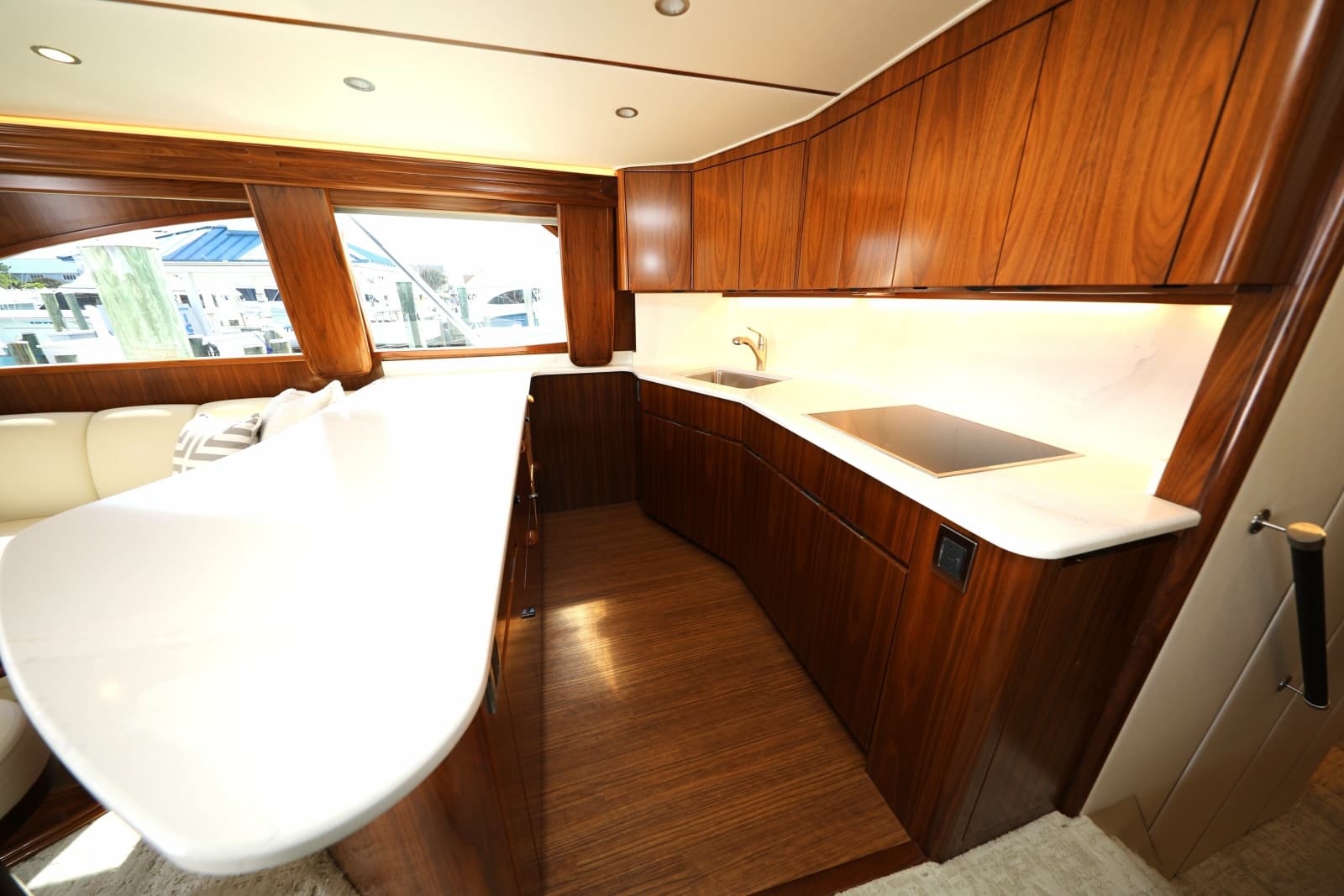 2023 Viking 54 Convertible - Photo 8