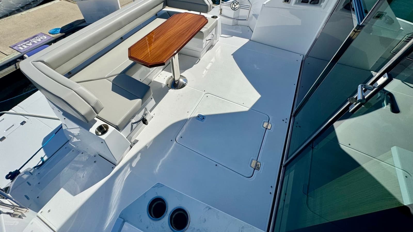 2024 Cruisers Yachts 50 Cantius - Photo 26
