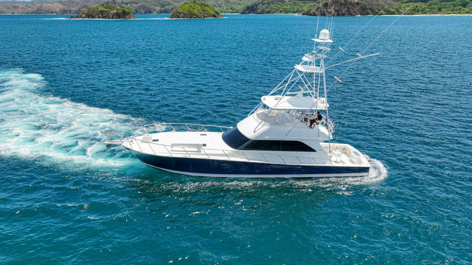 2005 Viking 61 Convertible - Photo 87