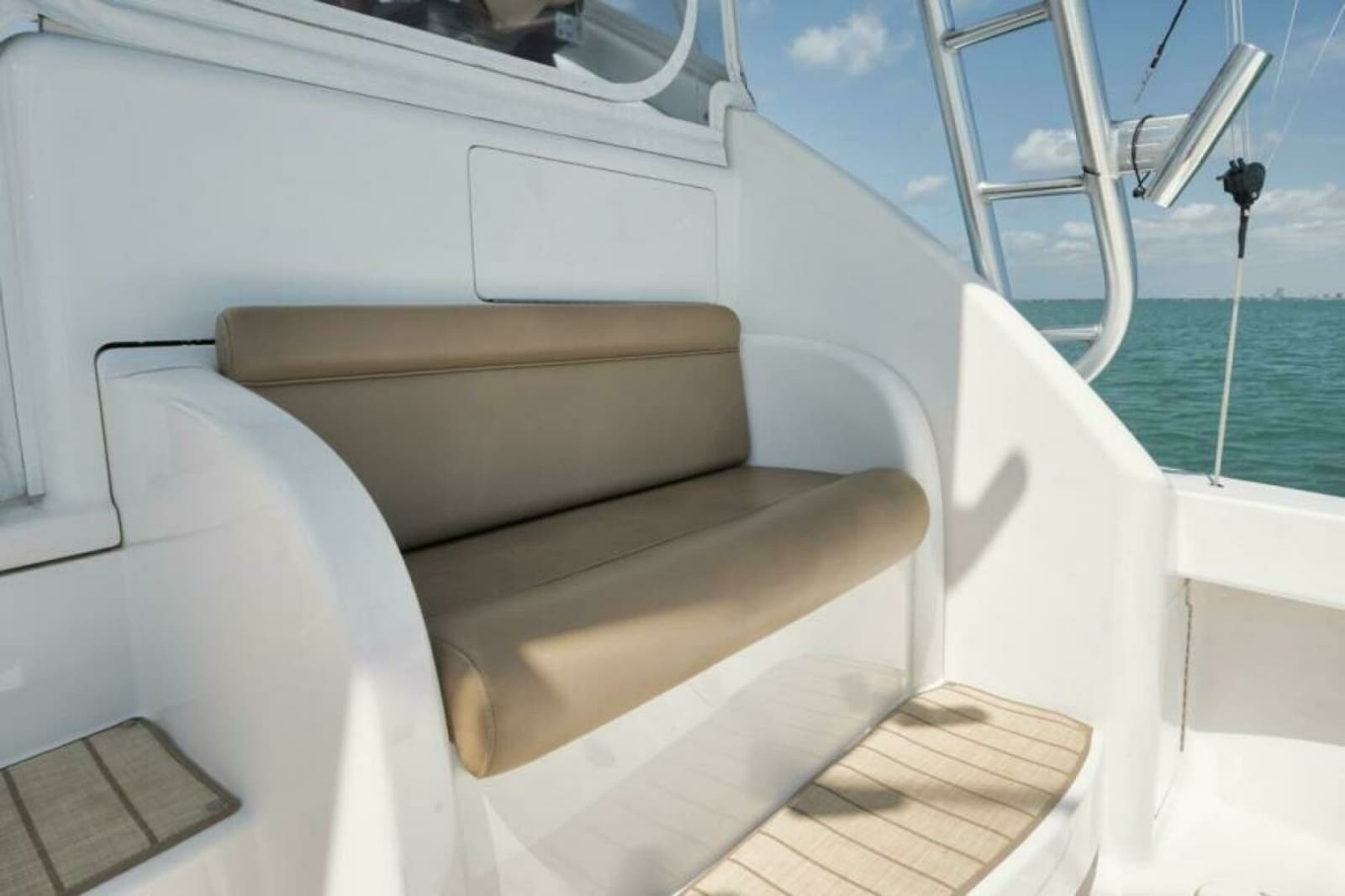 2015 Viking 42 Open - Photo 17