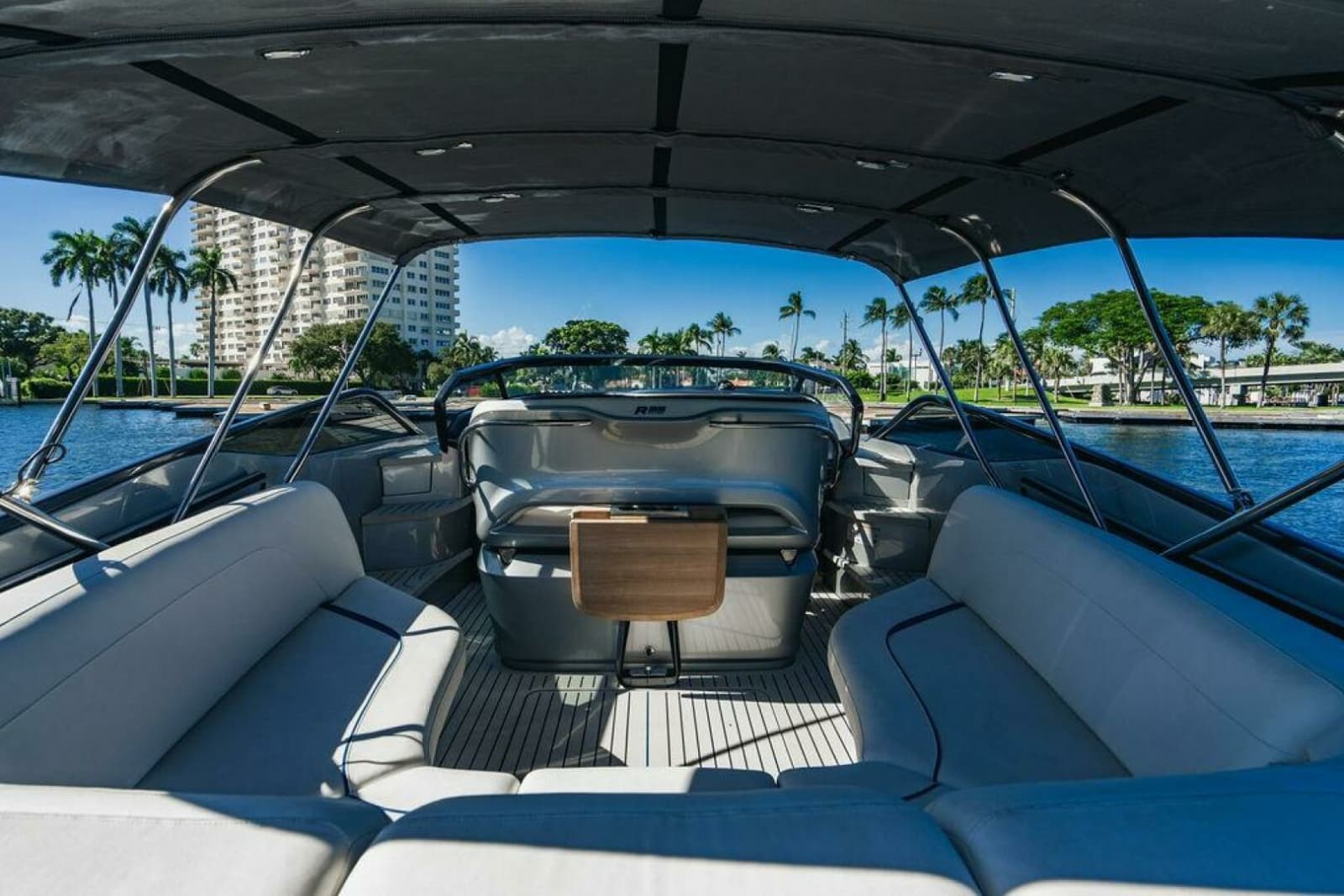 2020 Princess R35 - Photo 18
