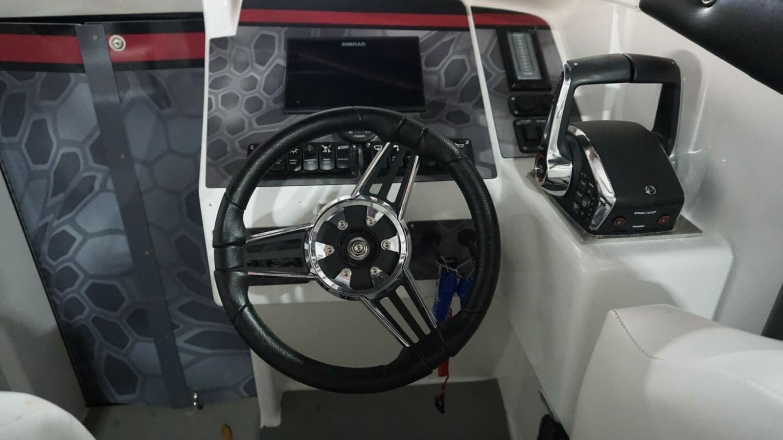 1998 Active Thunder 32 CC - Photo 2
