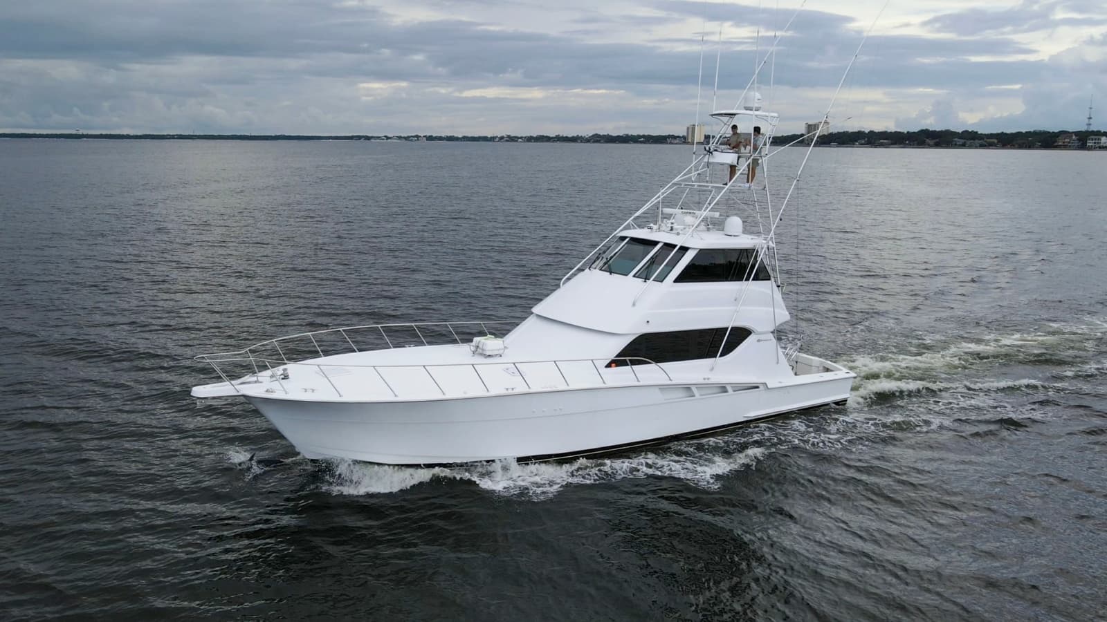 1999 Hatteras 60 Enclosed Bridge Convertible - Photo 62