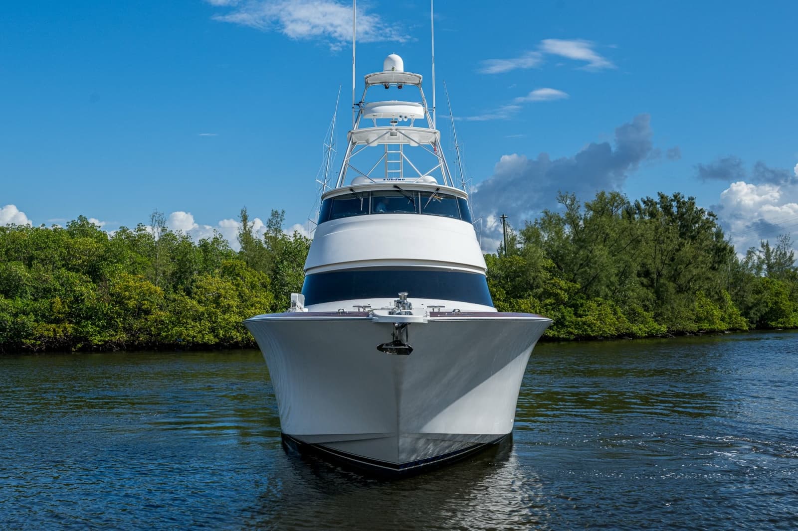 2011 Viking 76 Enclosed Bridge - Photo 131