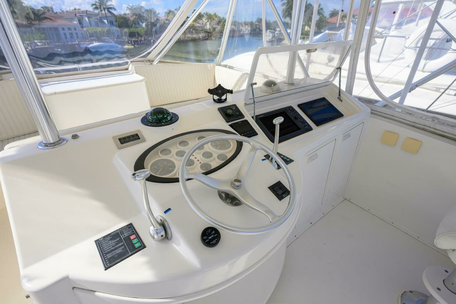2001 Ocean Yachts 56 Super Sport - Photo 24