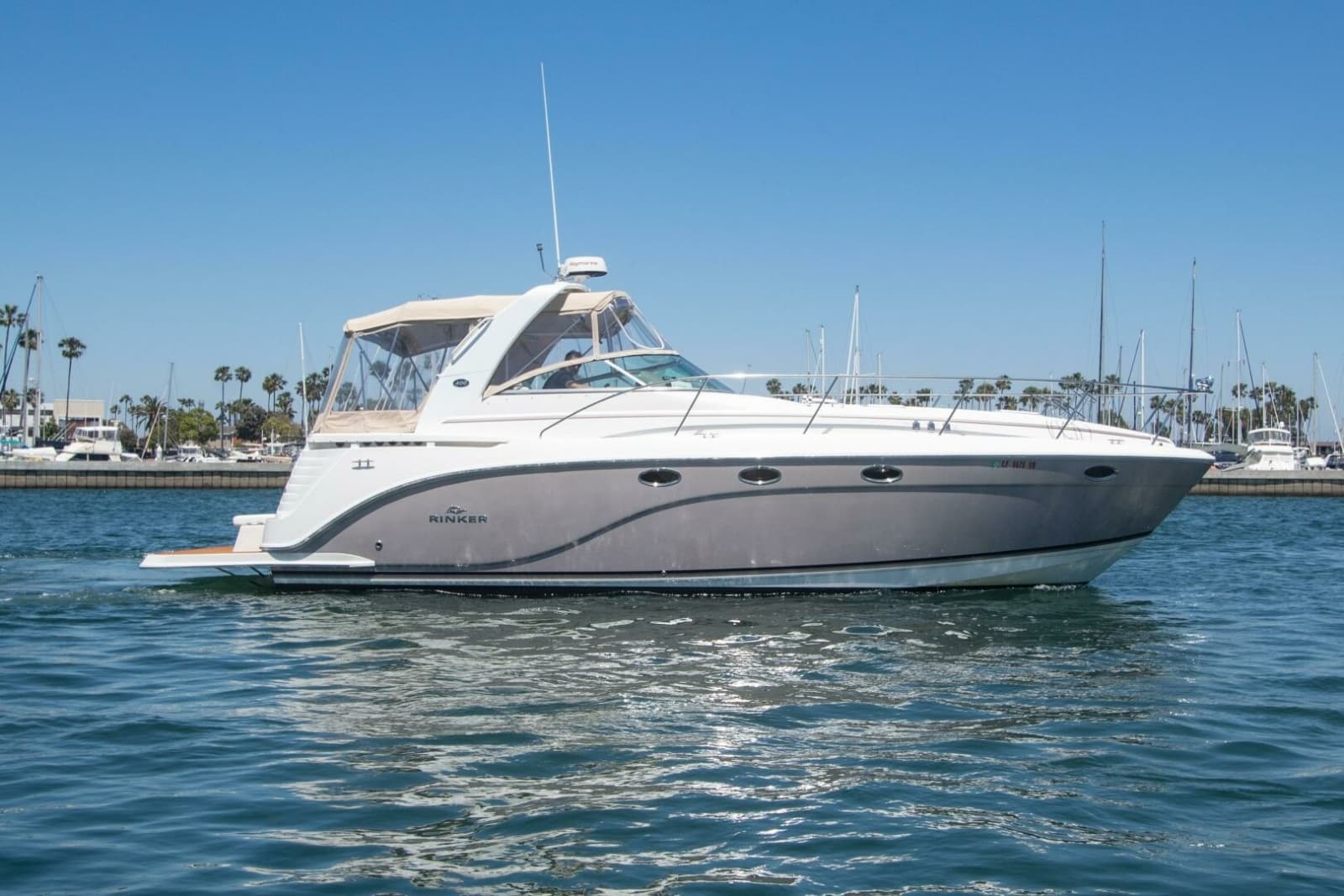 2008 Rinker 40 Express Cruiser - Photo 1