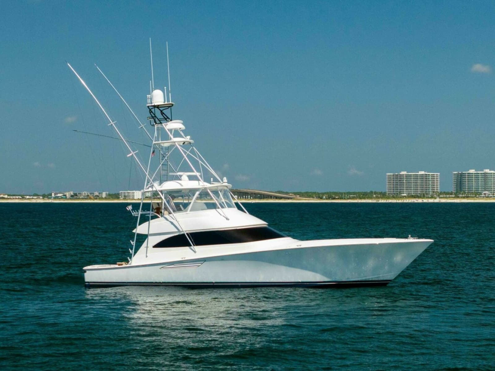 2018 Viking 62 Convertible - Photo 1