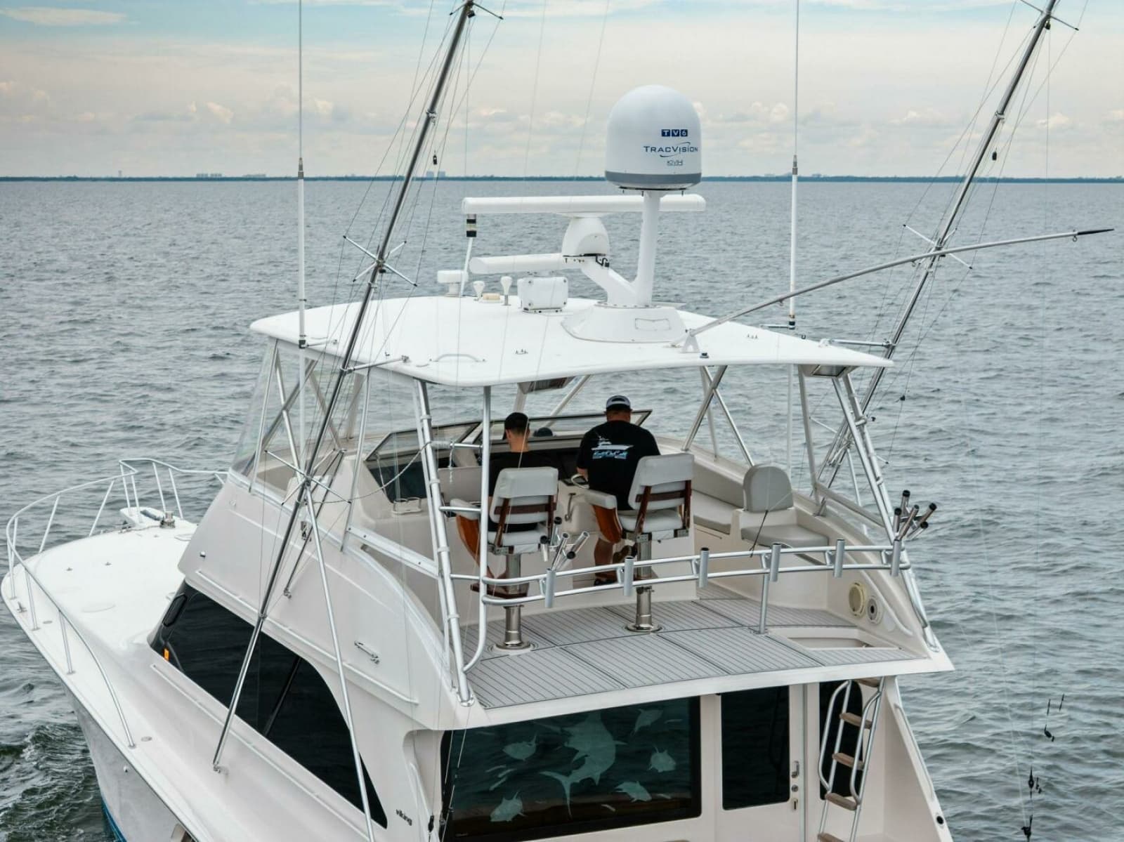 2006 Viking 61 Convertible - Photo 82
