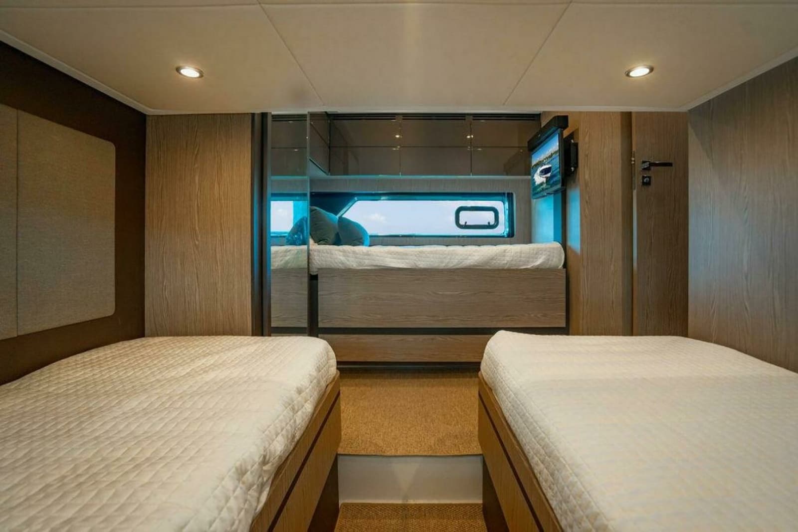 2022 Azimut 45 Atlantis - Photo 14