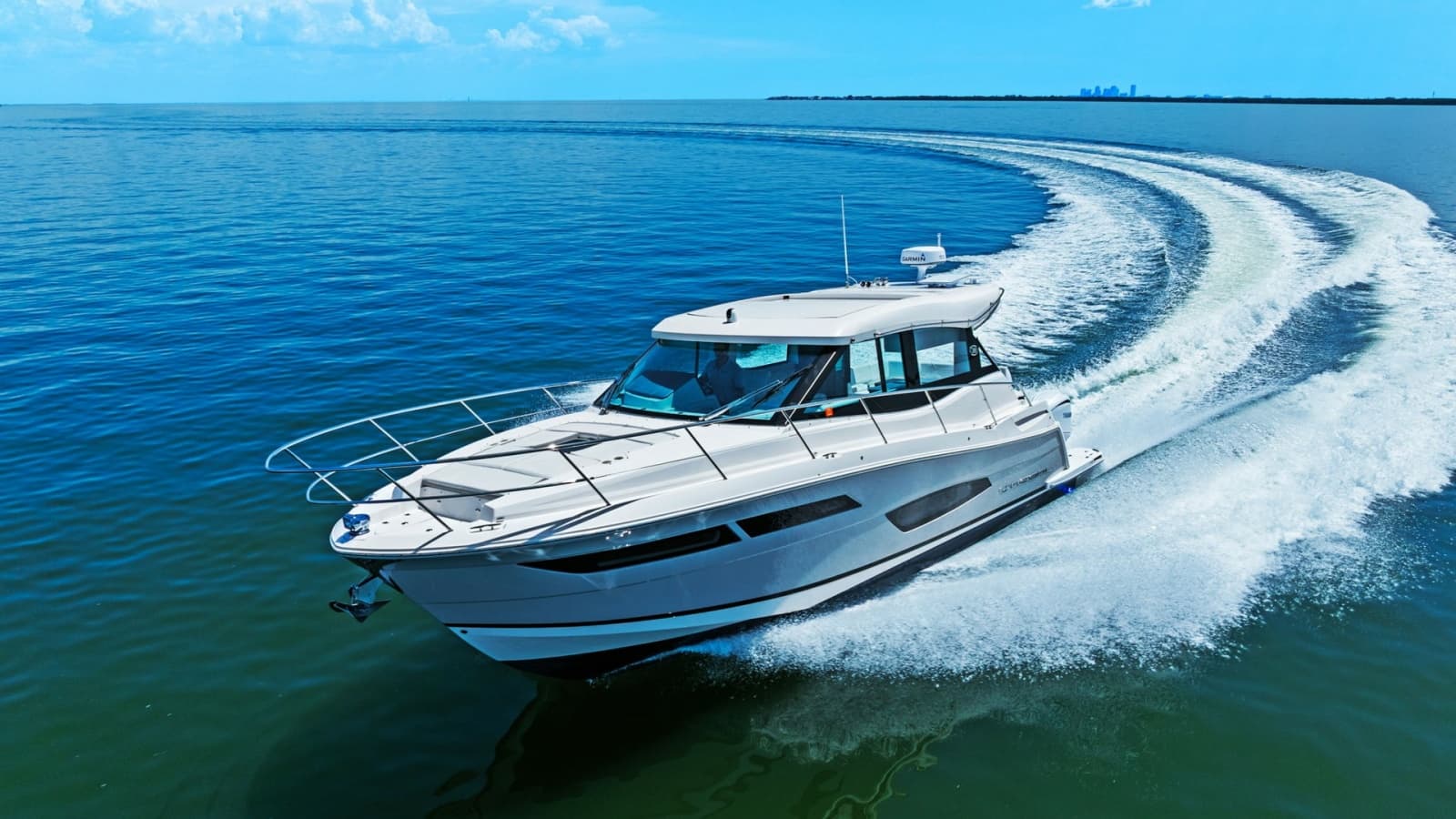 2025 Regal 38 XO - Photo 76