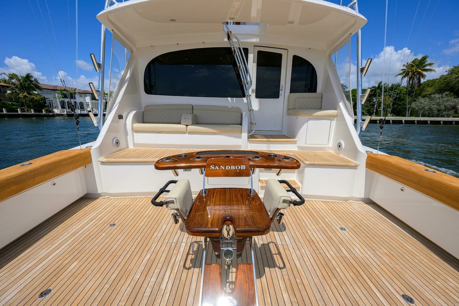 2021 Viking 72 Convertible - Photo 34
