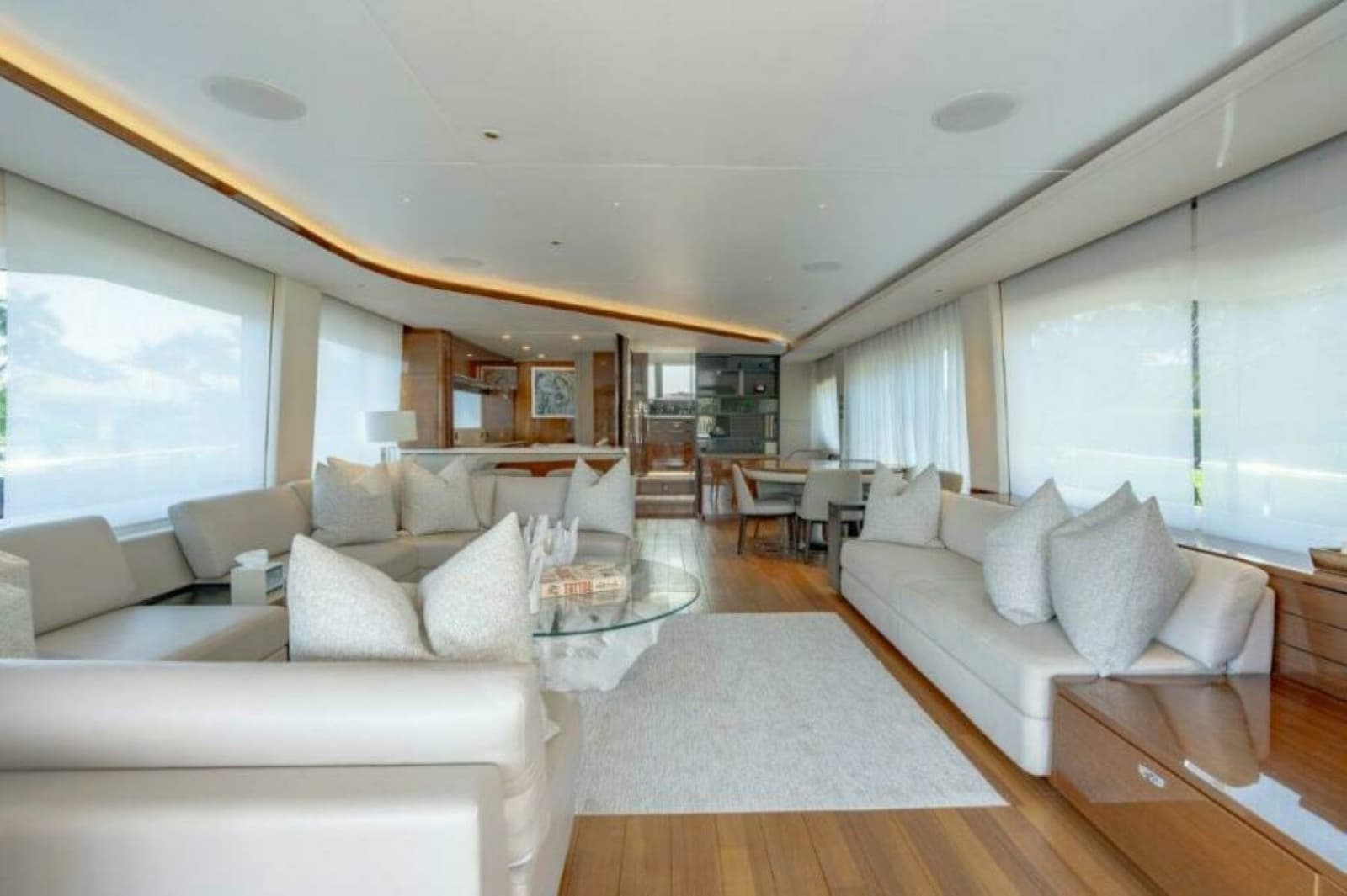 2019 Princess 85 Motor Yacht - Photo 4