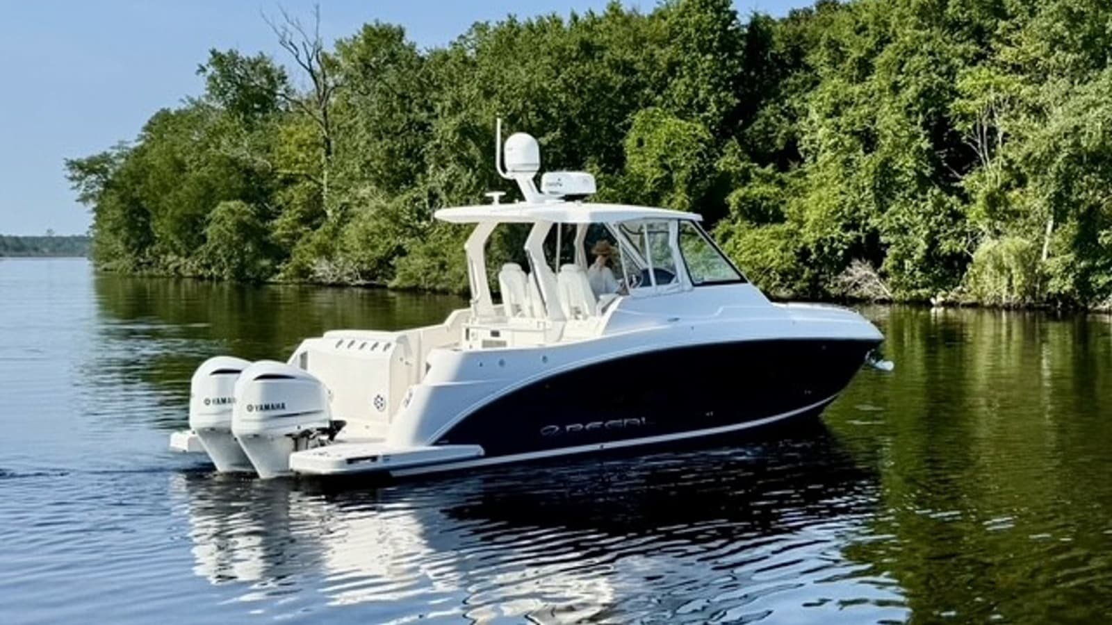 2021 Regal 33 SAV - Photo 28