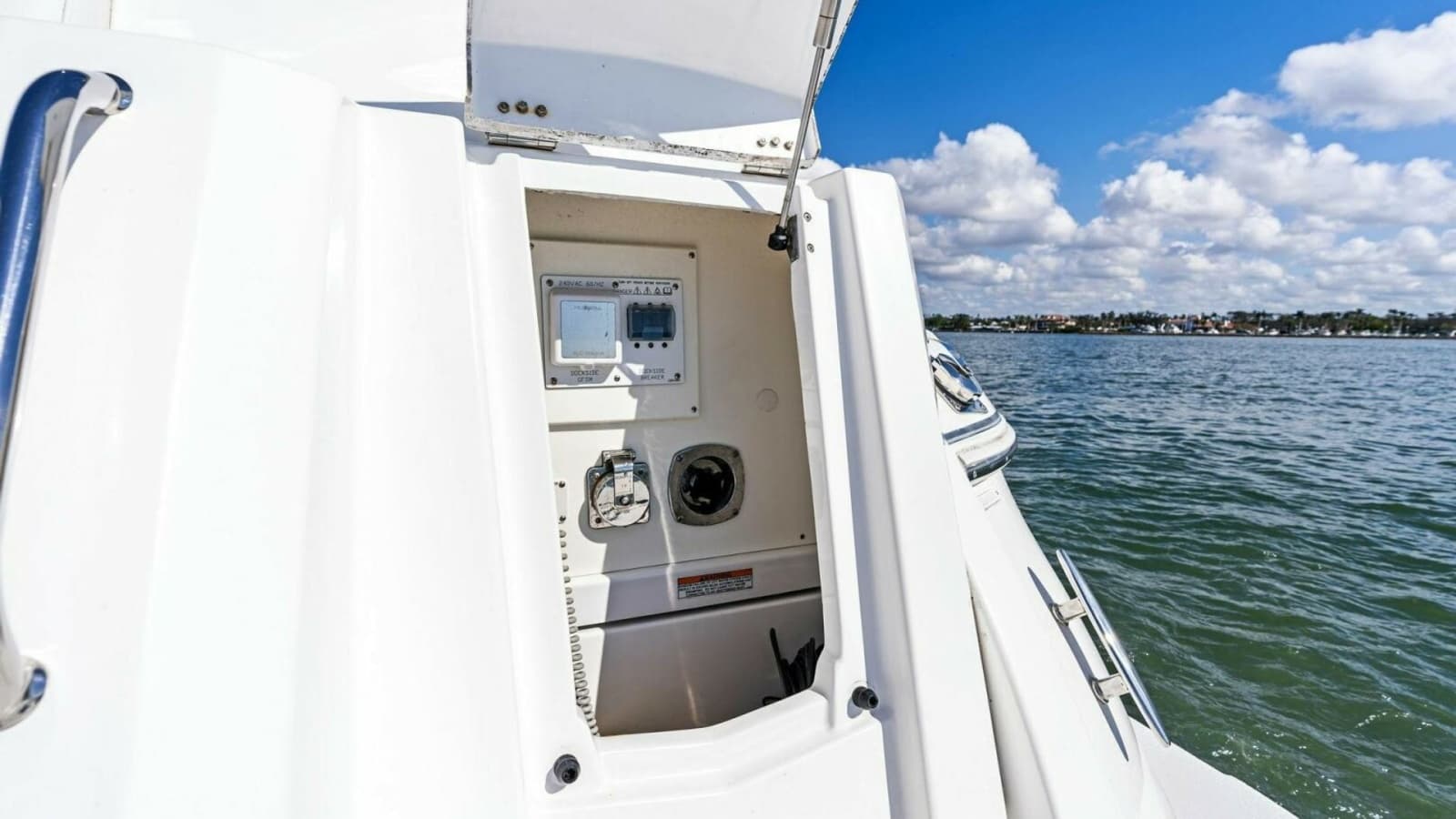 2019 Cruisers Yachts 45 Cantius - Photo 49