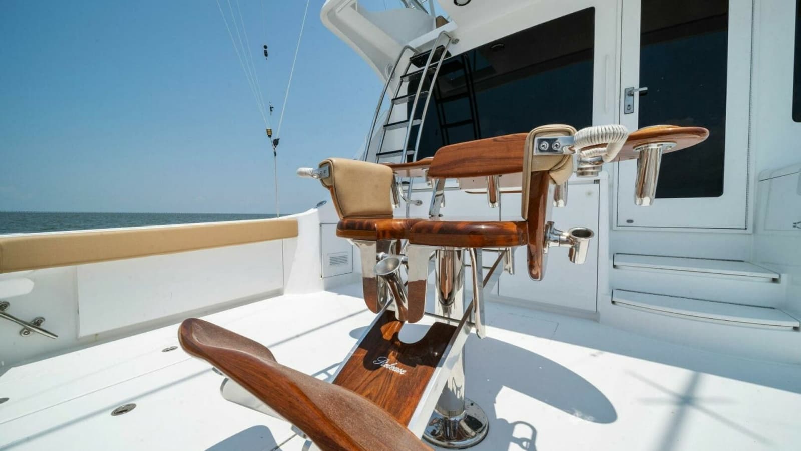 2003 Hatteras 54 Convertible - Photo 41