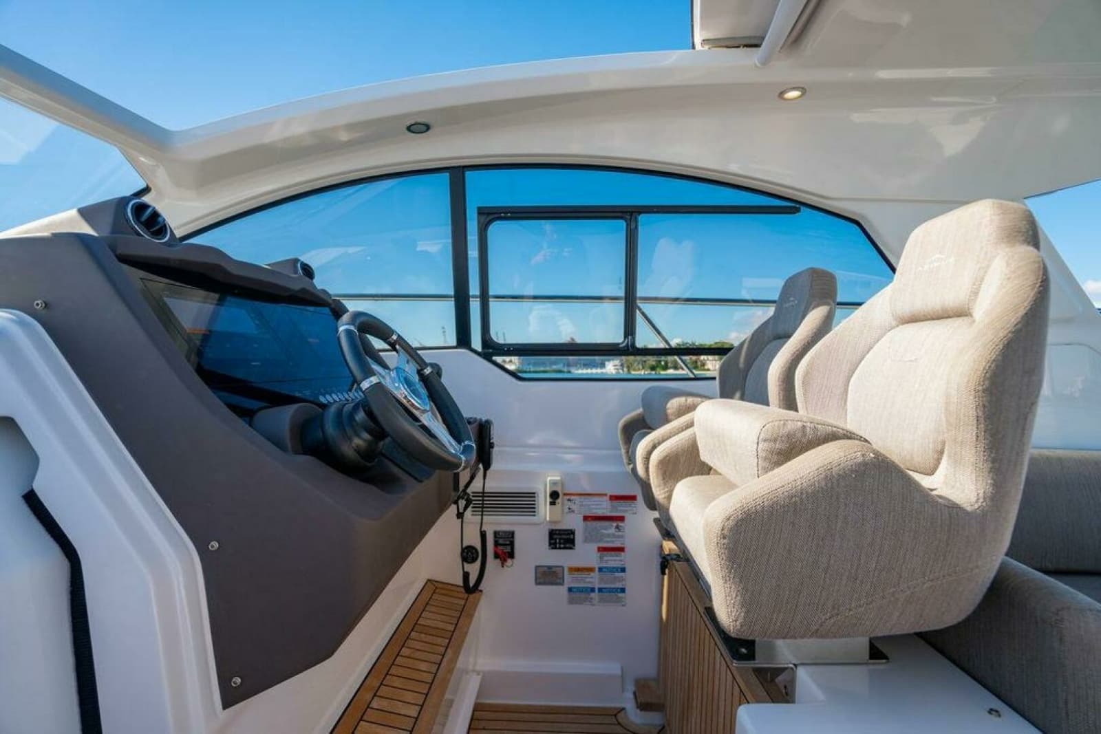 2022 Azimut 45 Atlantis - Photo 18