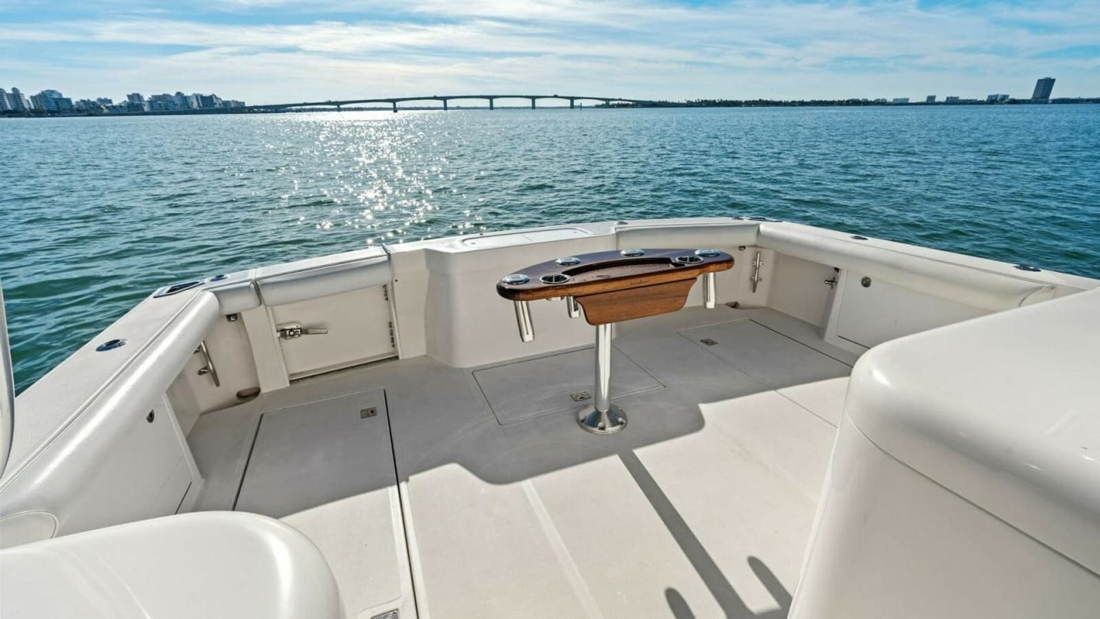 2005 Cabo 40 Express - Photo 43