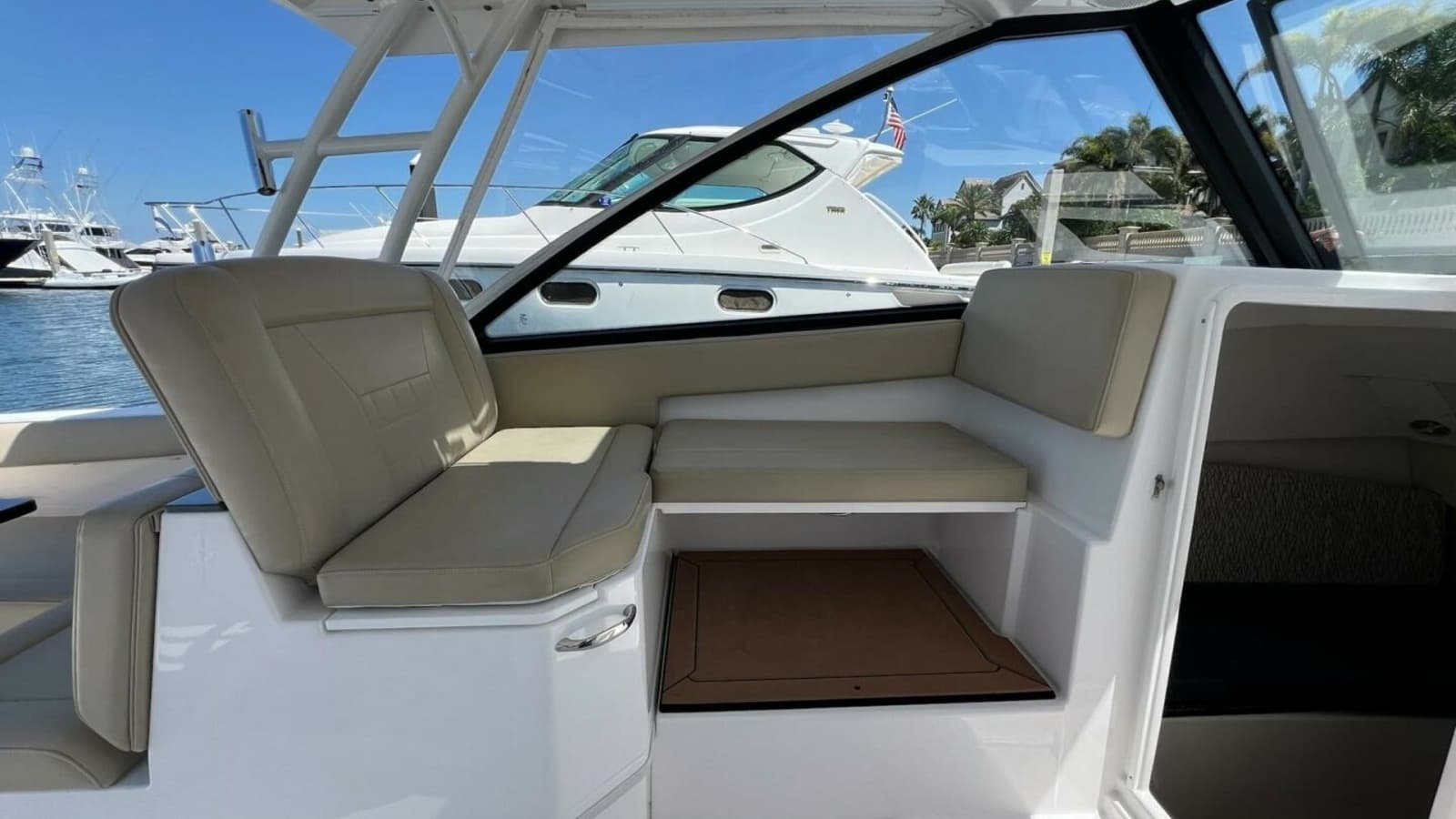 2019 Everglades 340 Dual Console - Photo 14
