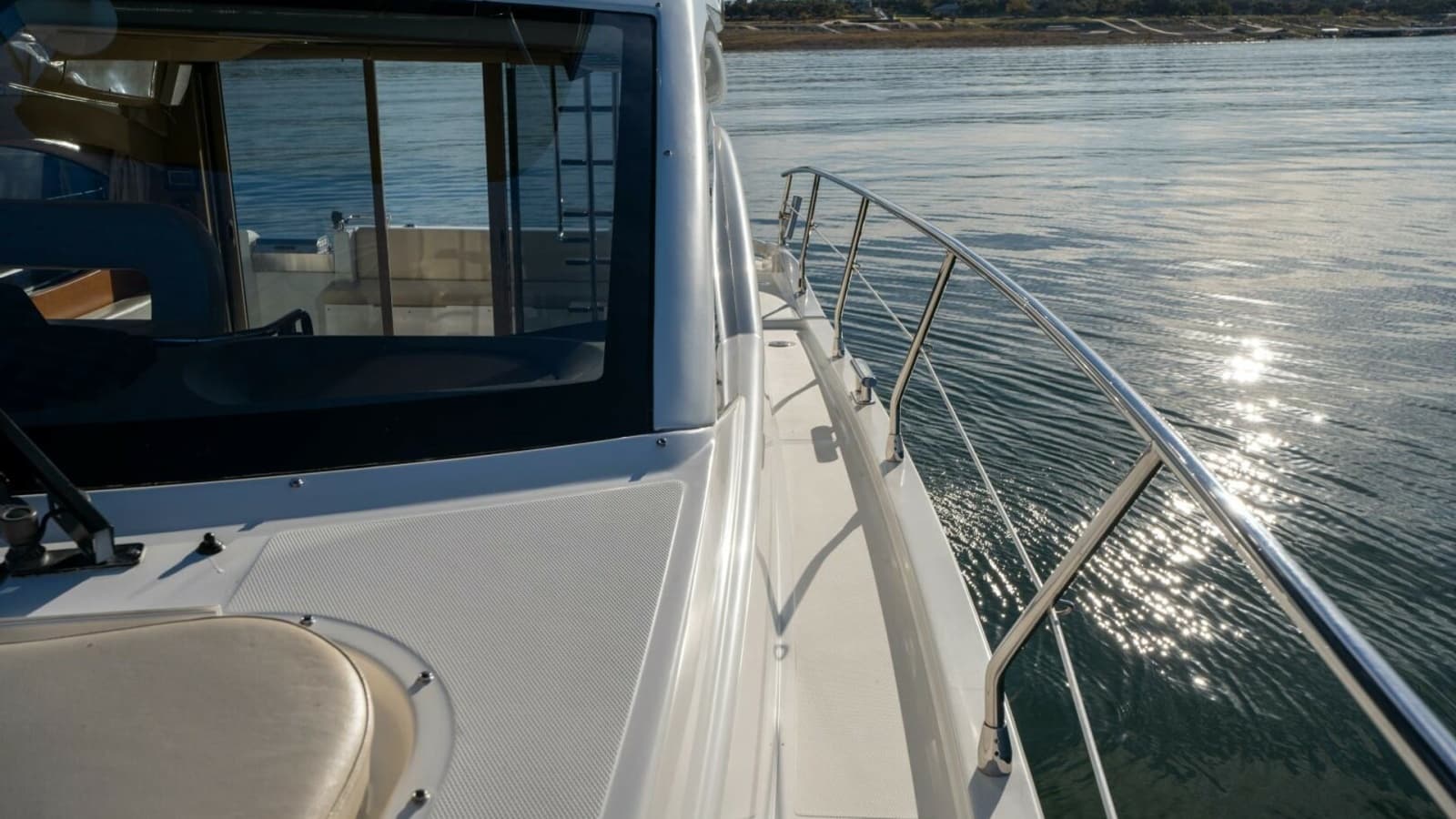 2013 Azimut 40 Flybridge - Photo 87