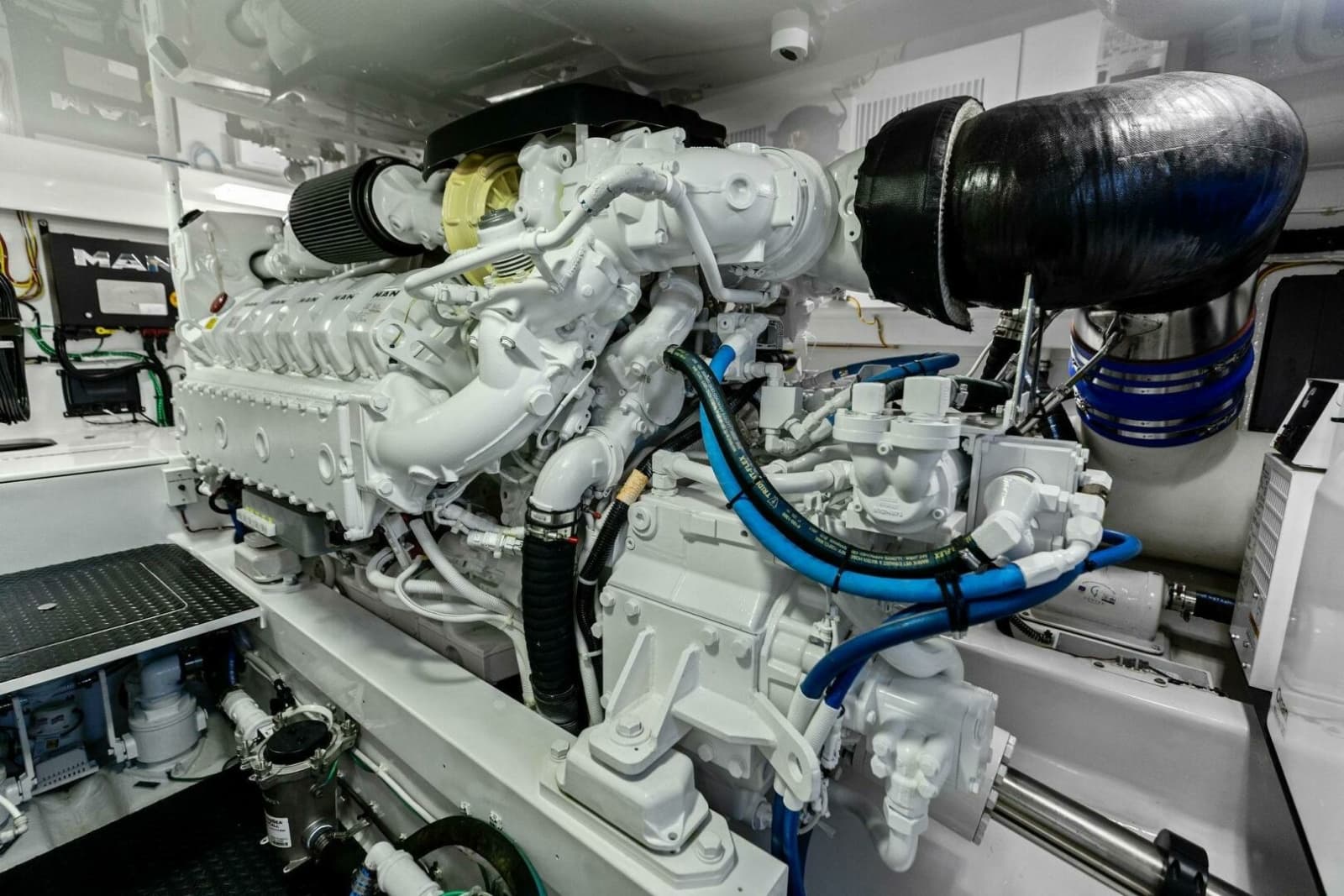 2023 Viking 54 Convertible - Photo 133