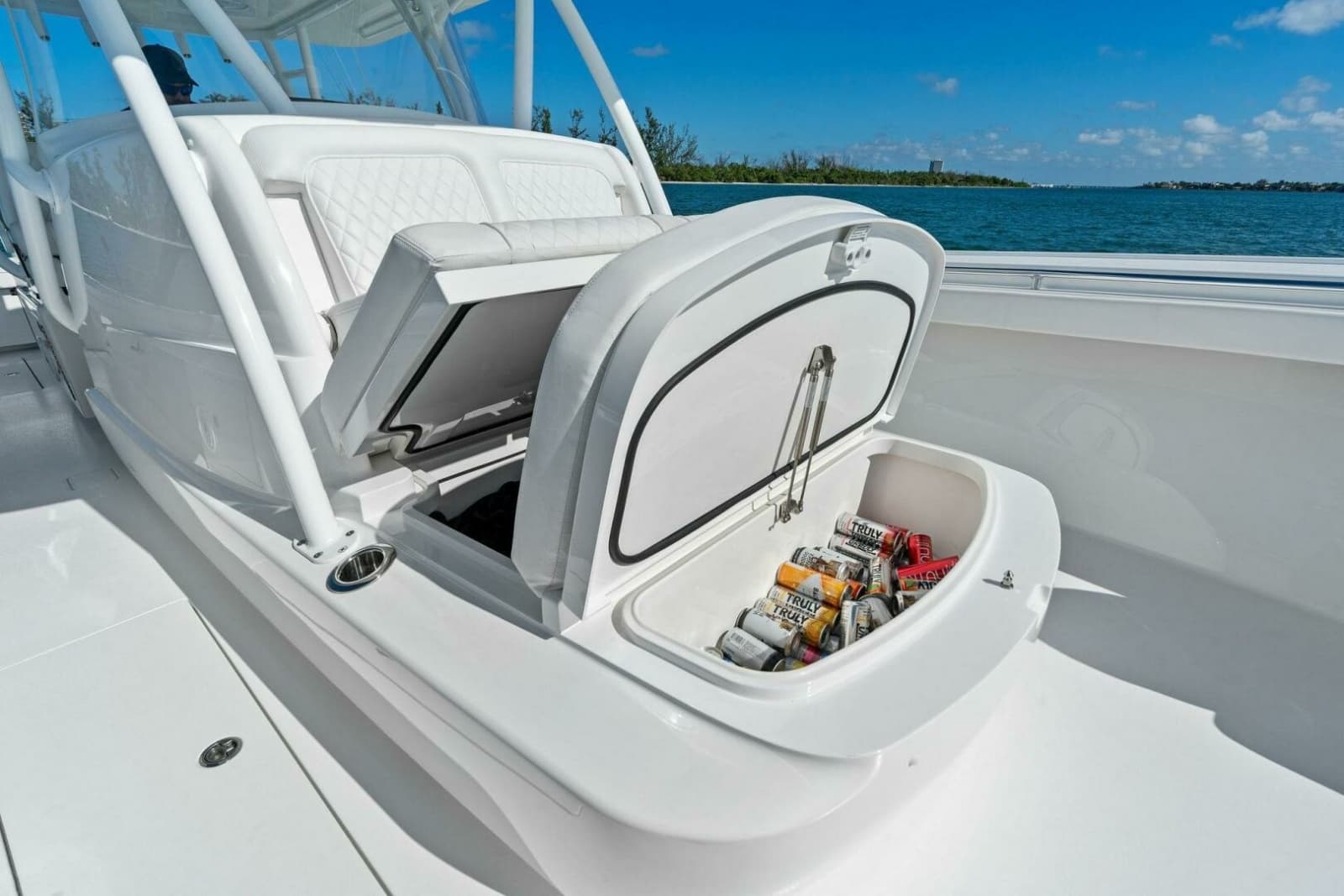 2023 Valhalla Boatworks V-41 - Photo 40