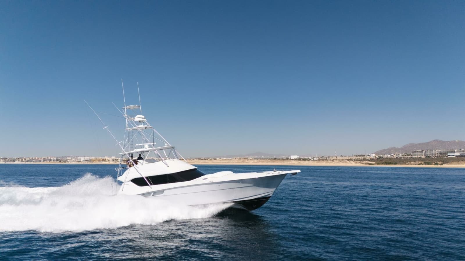 2001 Hatteras 60 Convertible - Photo 70
