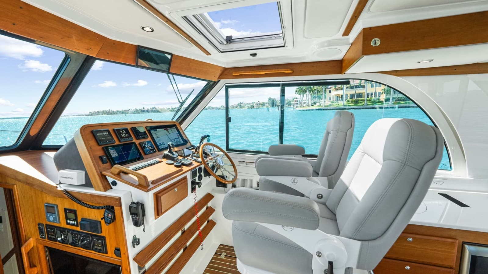 2022 Back Cove 390 - Photo 11