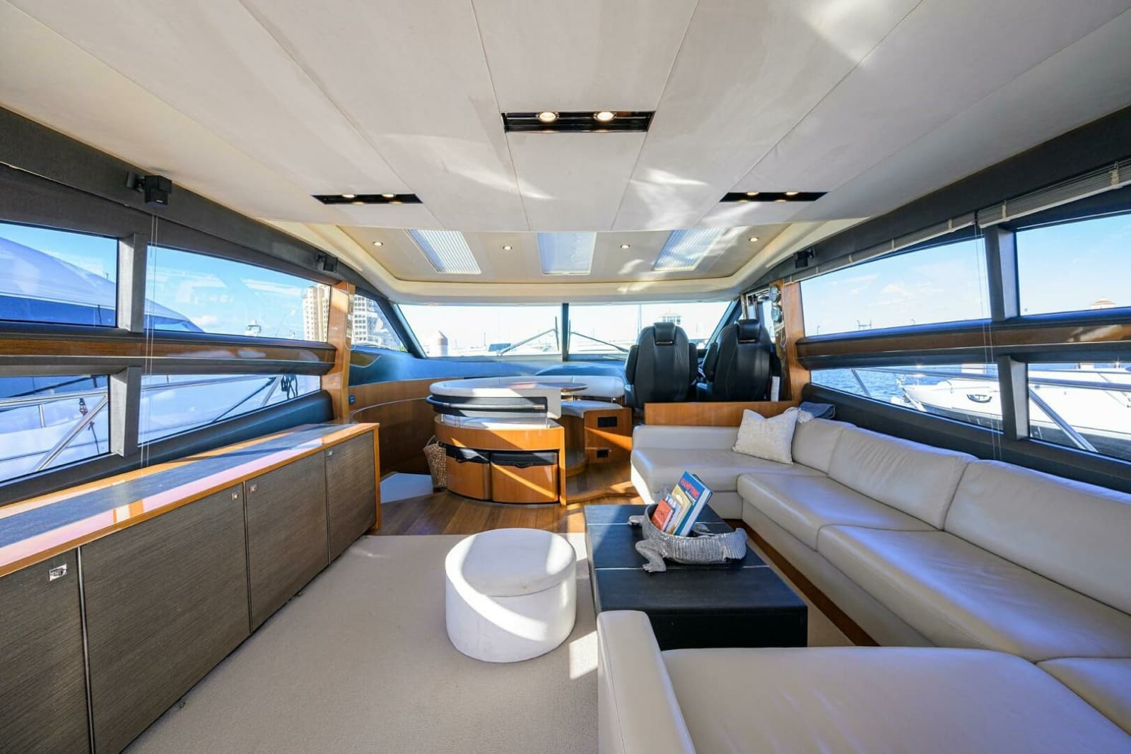 2013 Princess V72 Express Yacht - Photo 7