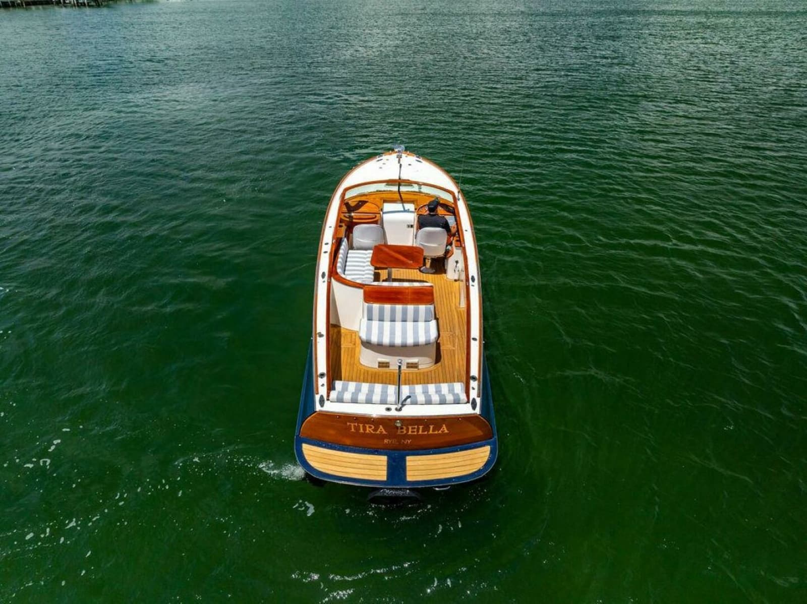 2004 Hinckley Talaria 29 R - Photo 3