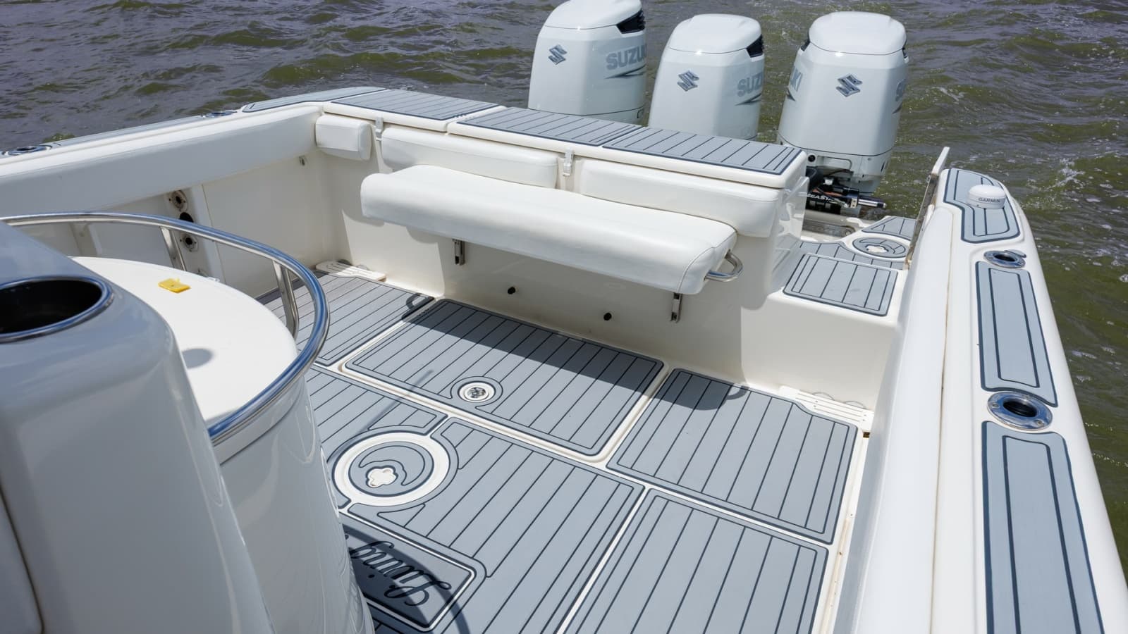 2005 Triton 351 Center Console - Photo 14