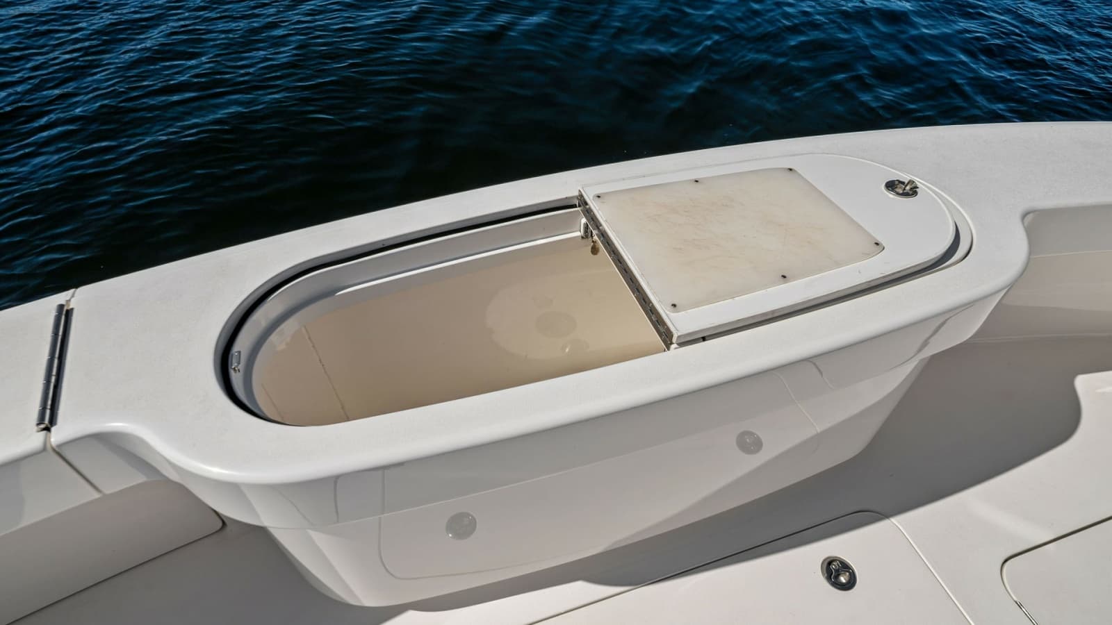 2021 Viking 54 Convertible - Photo 40