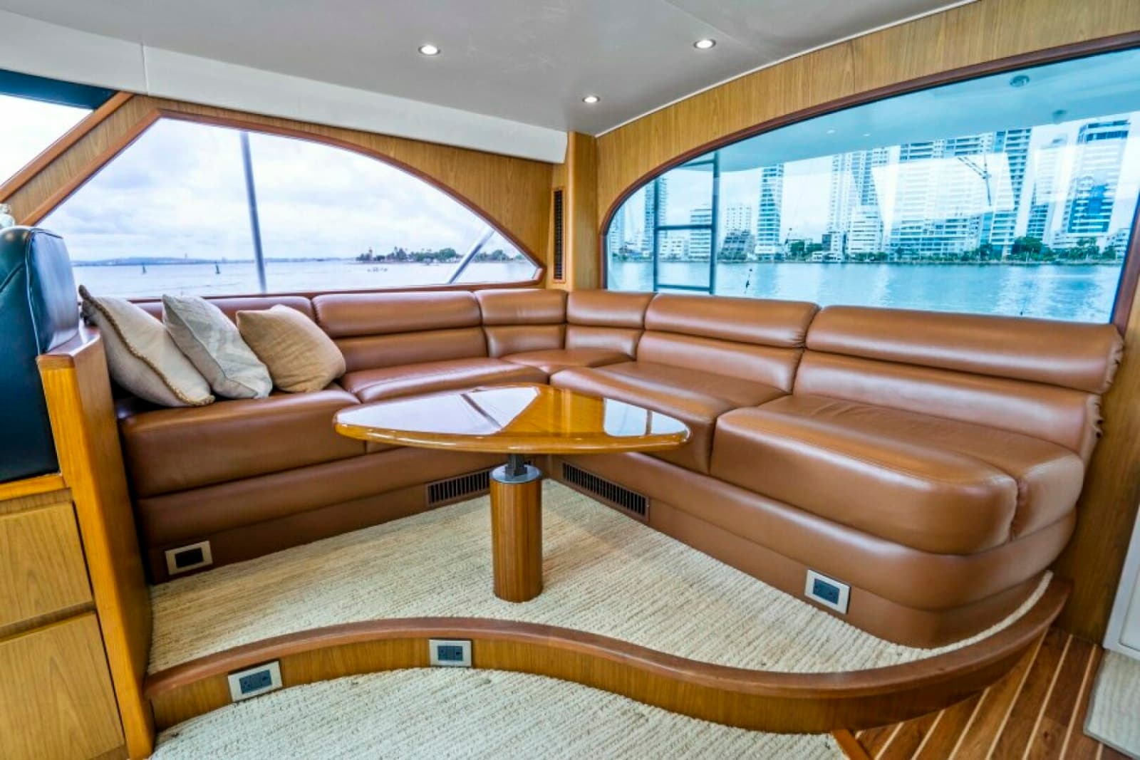 2011 Viking 70 Enclosed Bridge - Photo 24
