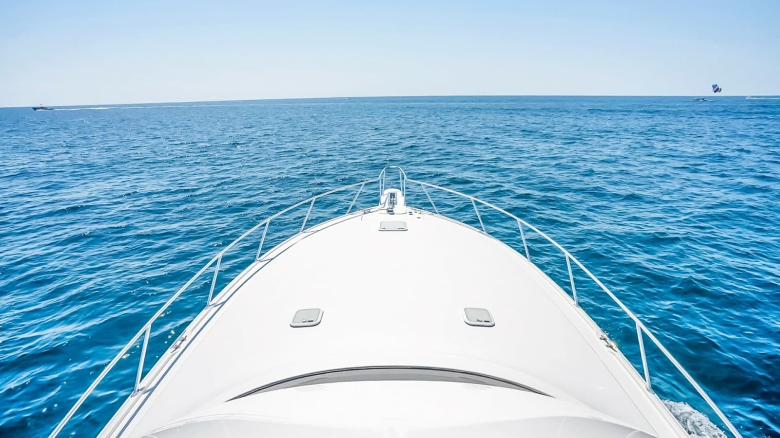 2021 Viking 48 Convertible - Photo 45