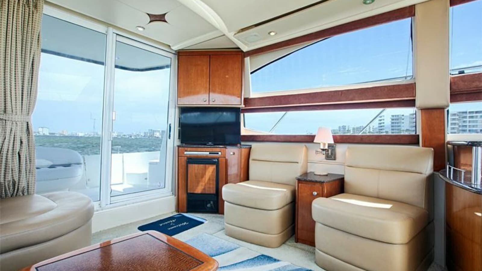 2006 Meridian 391 Sedan - Photo 5
