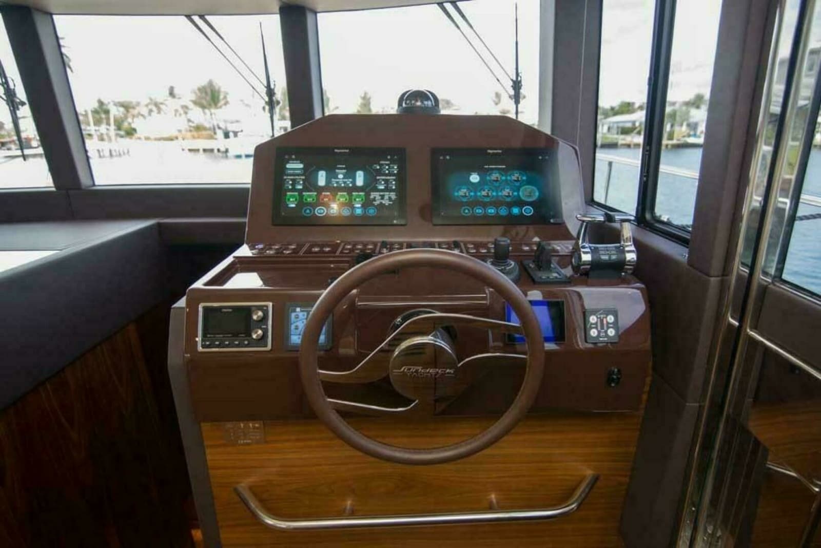 2019 Sundeck Yachts 580 Sport - Photo 35