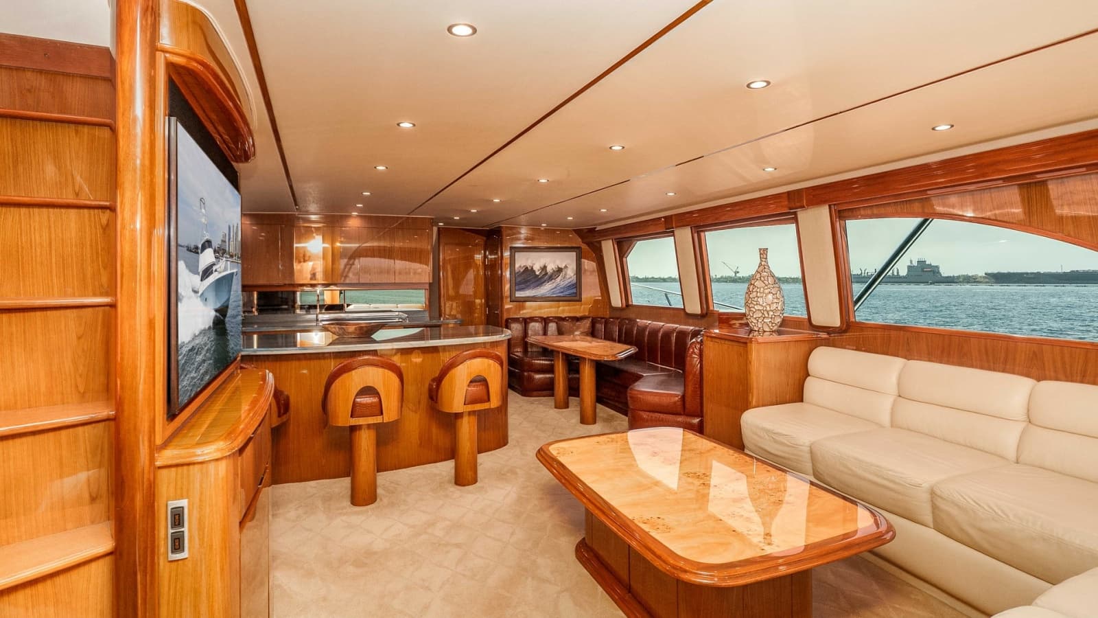 2014 Viking 76 Enclosed Bridge Sportfisher - Photo 6