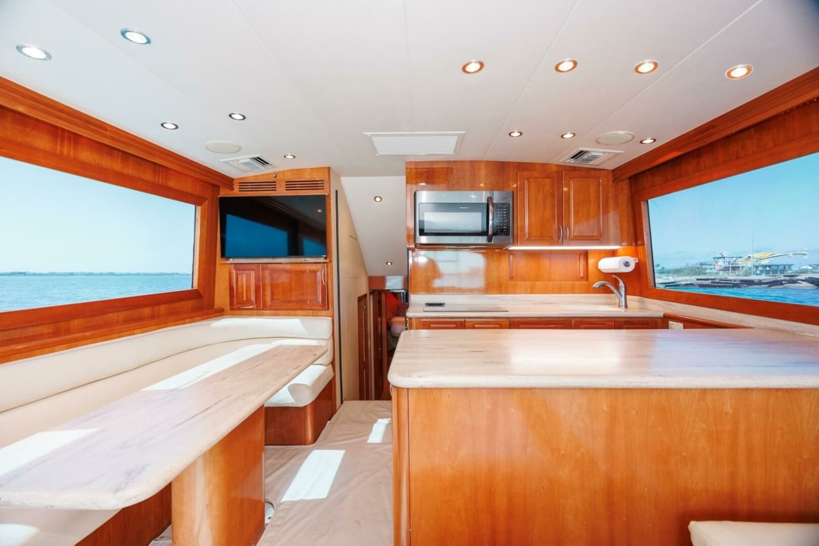 2002 Hatteras 50 Convertible - Photo 7