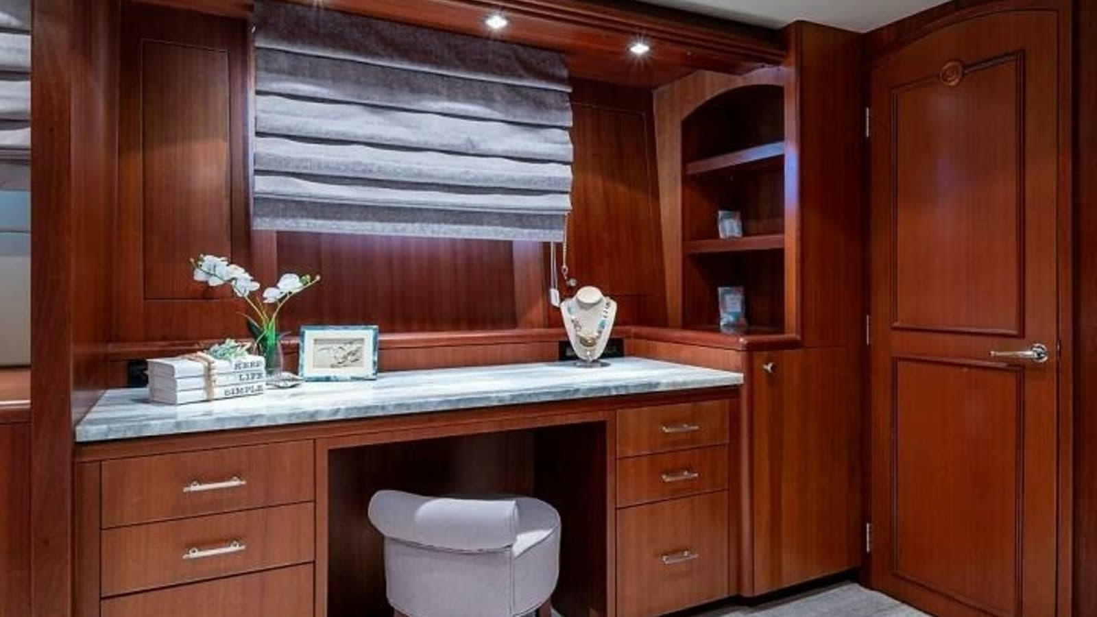 2003 Hatteras Raised Pilothouse - Photo 21