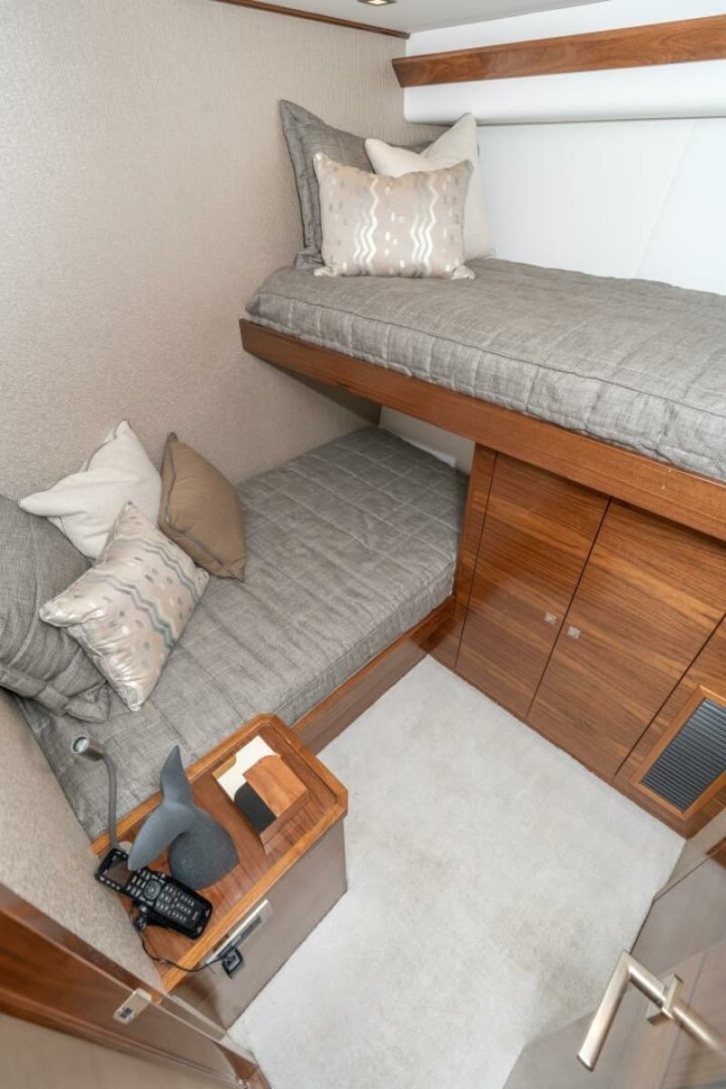 2025 Viking 90C - Photo 49