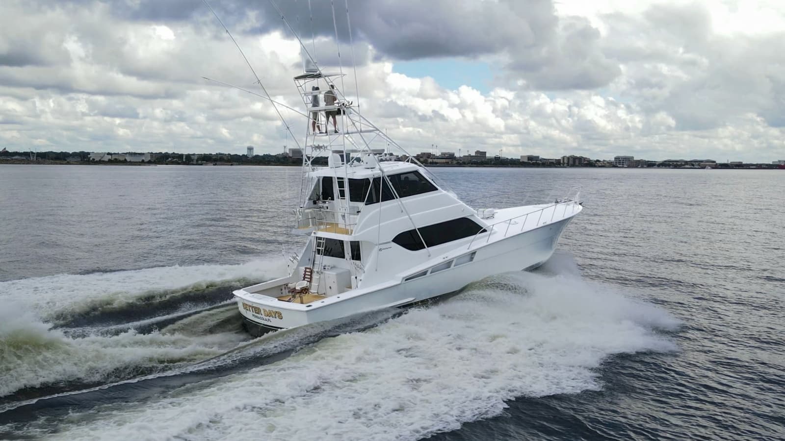 1999 Hatteras 60 Enclosed Bridge Convertible - Photo 67