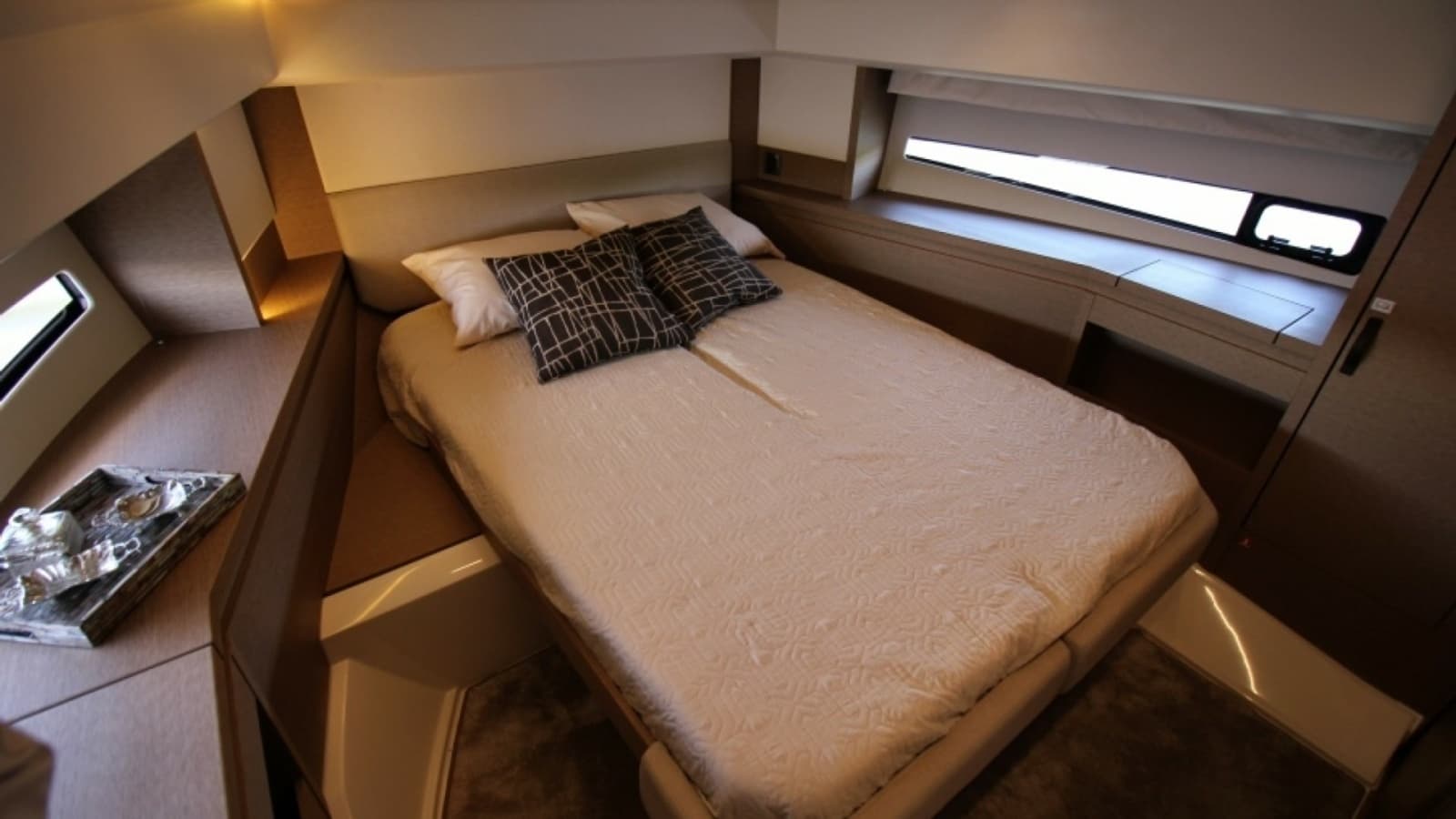 2018 Prestige 460 - Photo 23