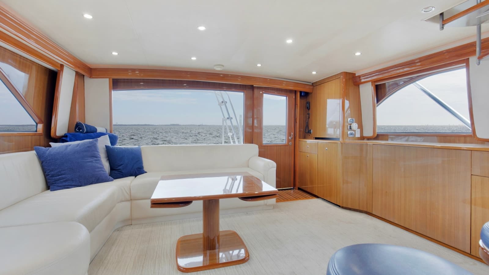 2007 Viking 74 Enclosed Bridge - Photo 5